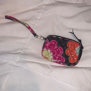 Vera Bradley Wristlet Ziggy Zinnia Pattern
